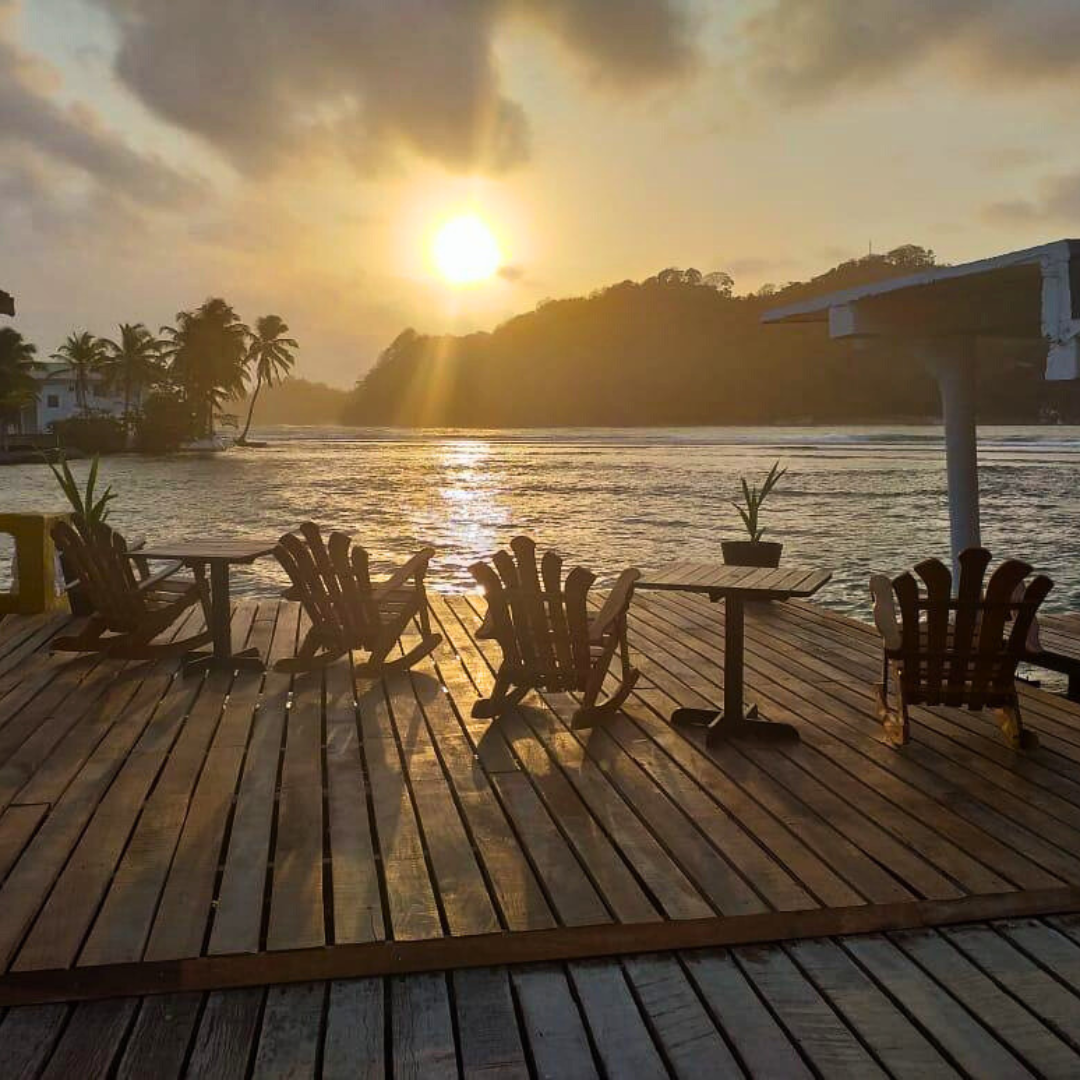 Estadía en Isla Grande con Desayuno, Almuerzo y Cena para 2 Personas desde $130 en Hotel Cocotal