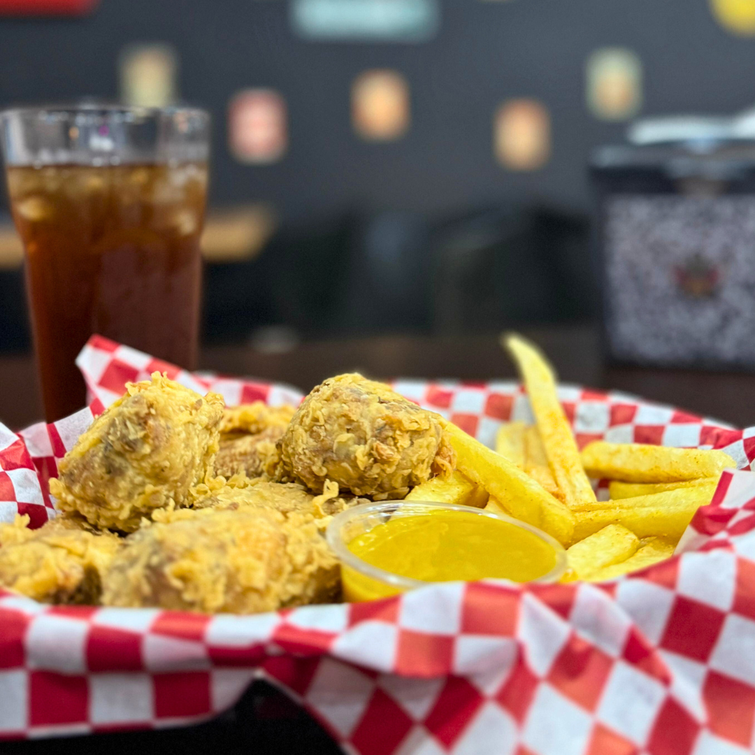 All You Can Eat de Alitas por 2 horas en Alitas Salvajes Pub por solo $10.99