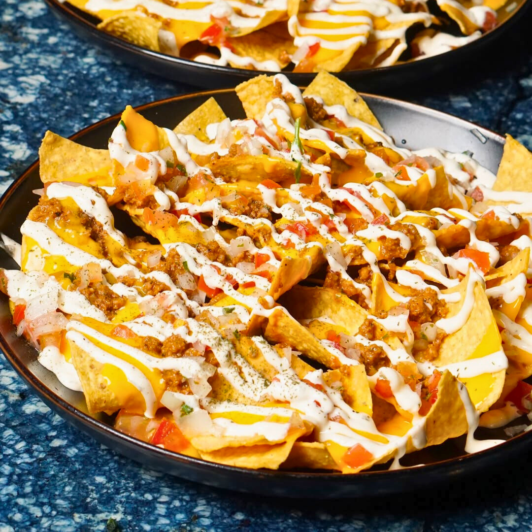 Paga $20 y Consume $40 en Comidas y Bebidas de todo el menú en Jungle Restaurant
