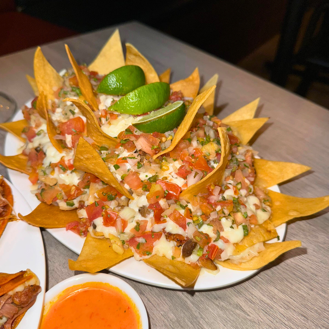 El Combo de Quesabirrias Más Grande de Panamá por solo $20 en Mexican Food San Francisco
