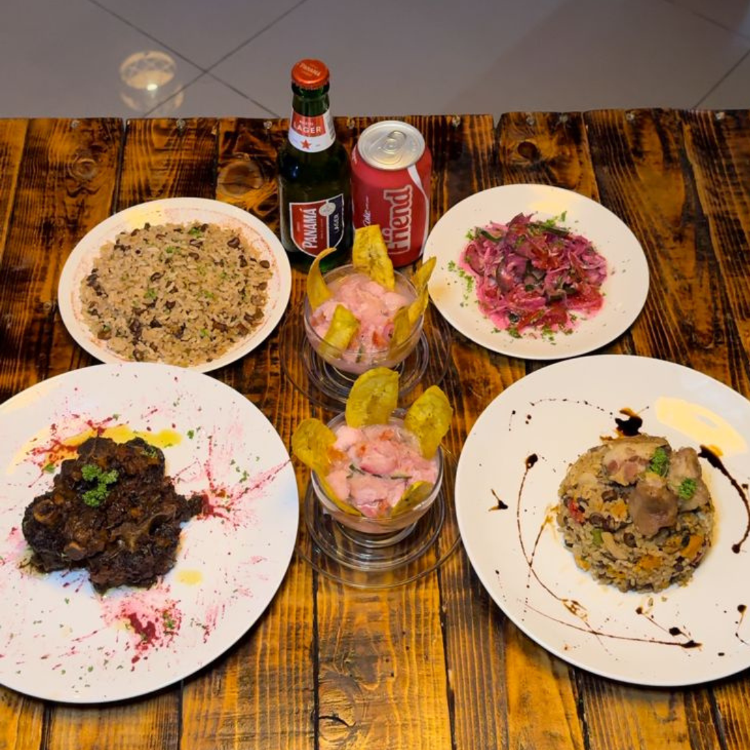 2 Platos Afro Caribeños + 2 Ceviches de Pescado + 2 Bebidas por $15 en Noctámbulo Lounge