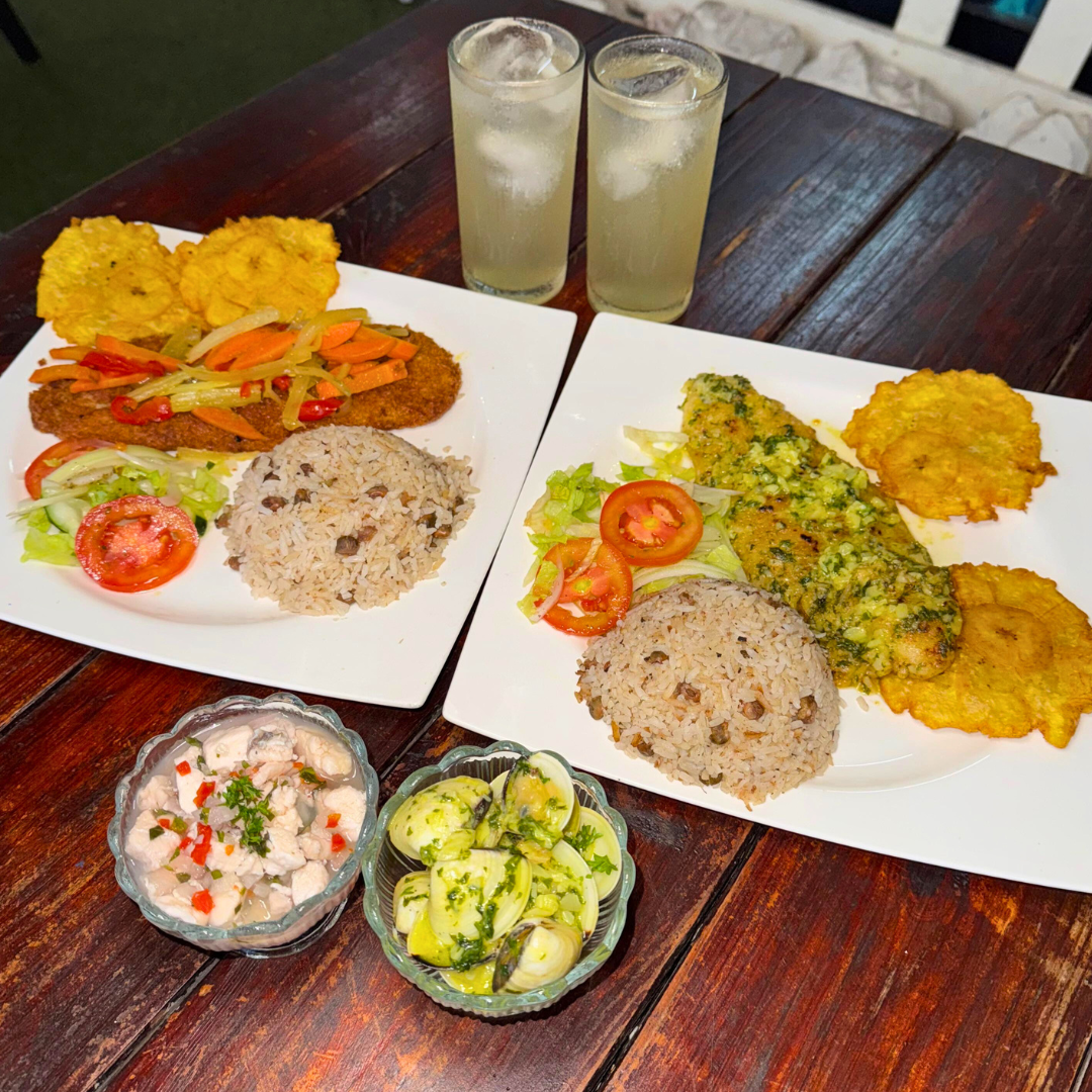 2 Filetes de Pescado con sus acompañantes + 2 Ceviches de Corvina + 2 Bebidas por $15 en Locura Marina Pty