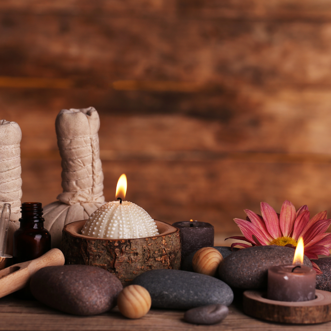 2x1 Especial Día de las Madres: Masaje + Piedras Calientes + Ritual de Pies por solo $20 en Om SPA