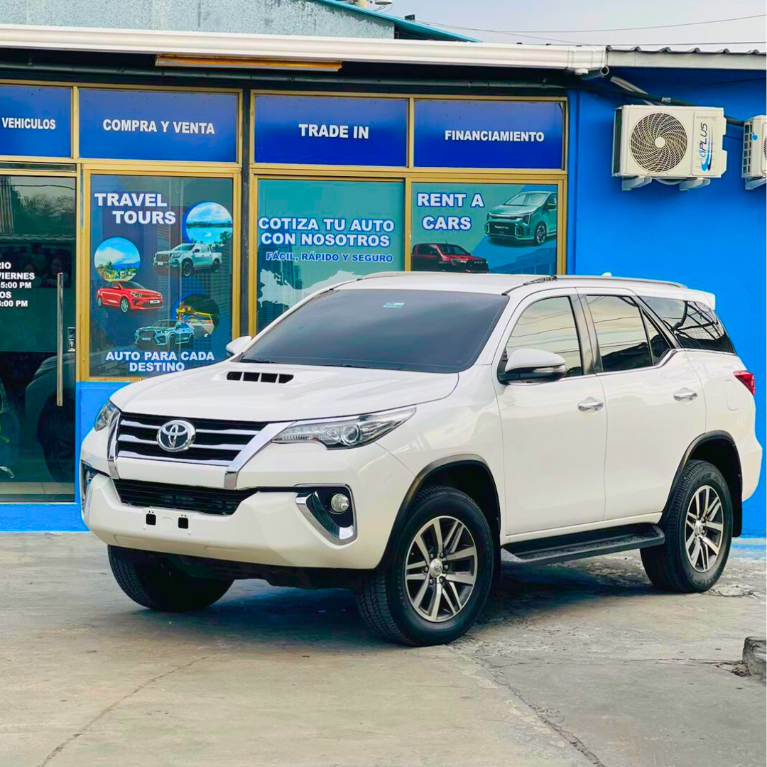 Alquila tu carro desde $12 por día + Opciones en SUV y 4X4 en ING CARS PTY