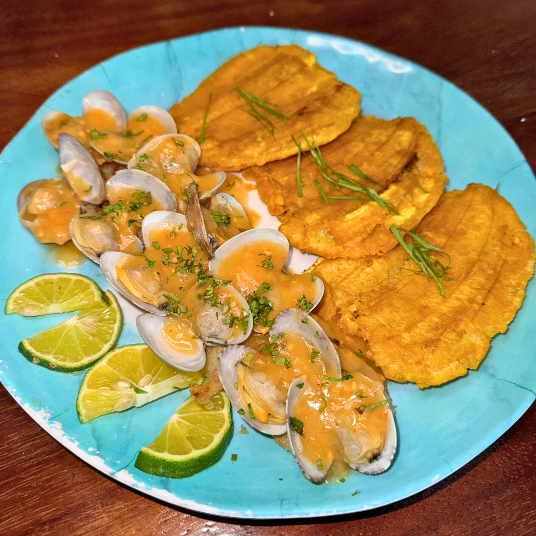 2 Filetes de Pescado + Entrada de Trío de Ceviches o Almejas + 2 Cócteles desde $20 en Praia Veracruz