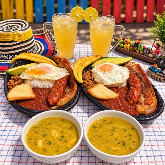 2 Bandejas Paisas + 2 Caldos de Entrada + 2 Bebidas por $16 en Donde La Paisita
