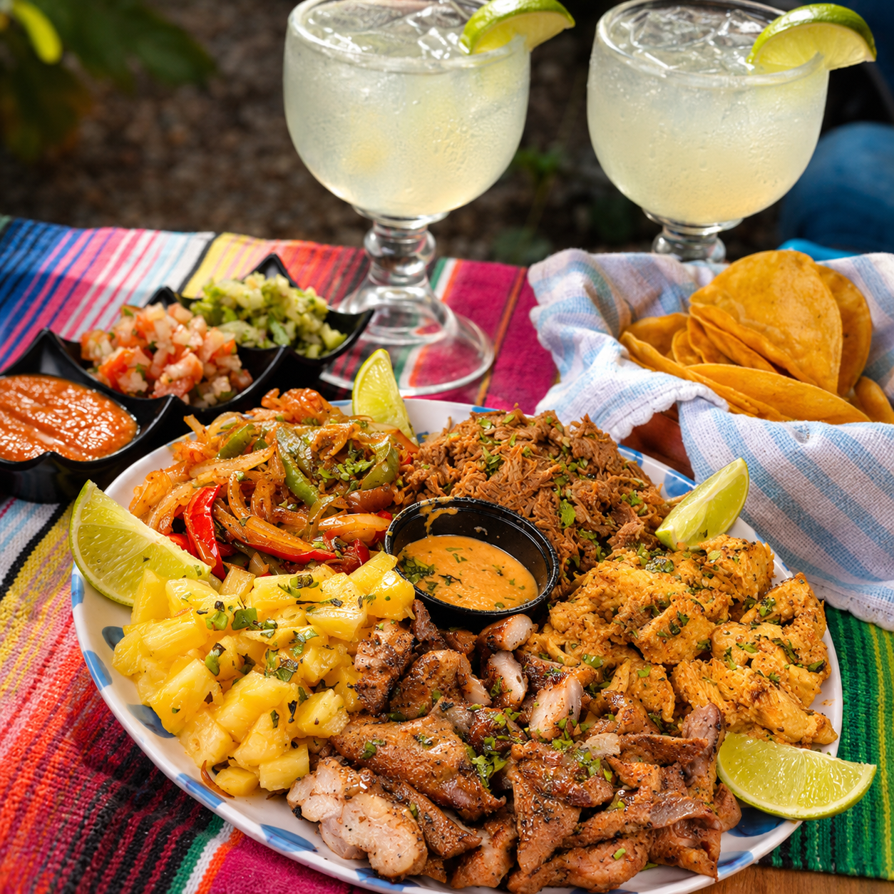 20 Tacos Mixtos + 2 Jugos Naturales por solo $20 en La Taquerita San Francisco