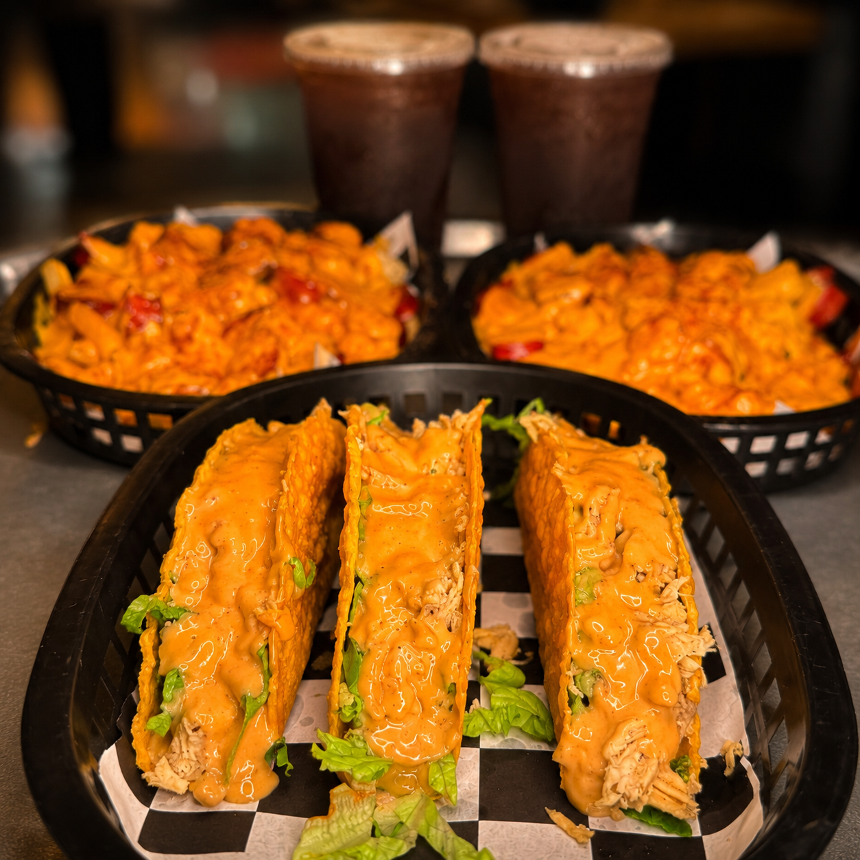 Combo con 2 Salchipapas, 3 Tacos y 2 Té Fríos por $12 en Chef Pepin - Chiriquí