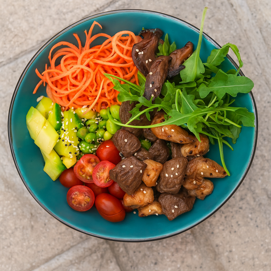 2 Poke Bowls + Entrada para Compartir + 2 Bebidas por solo $17.99 en Sushi Market!