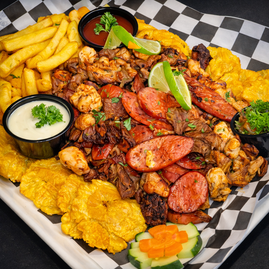 Picada Mixta + Cubetazo de Cervezas por solo $18 en Tercer Piso