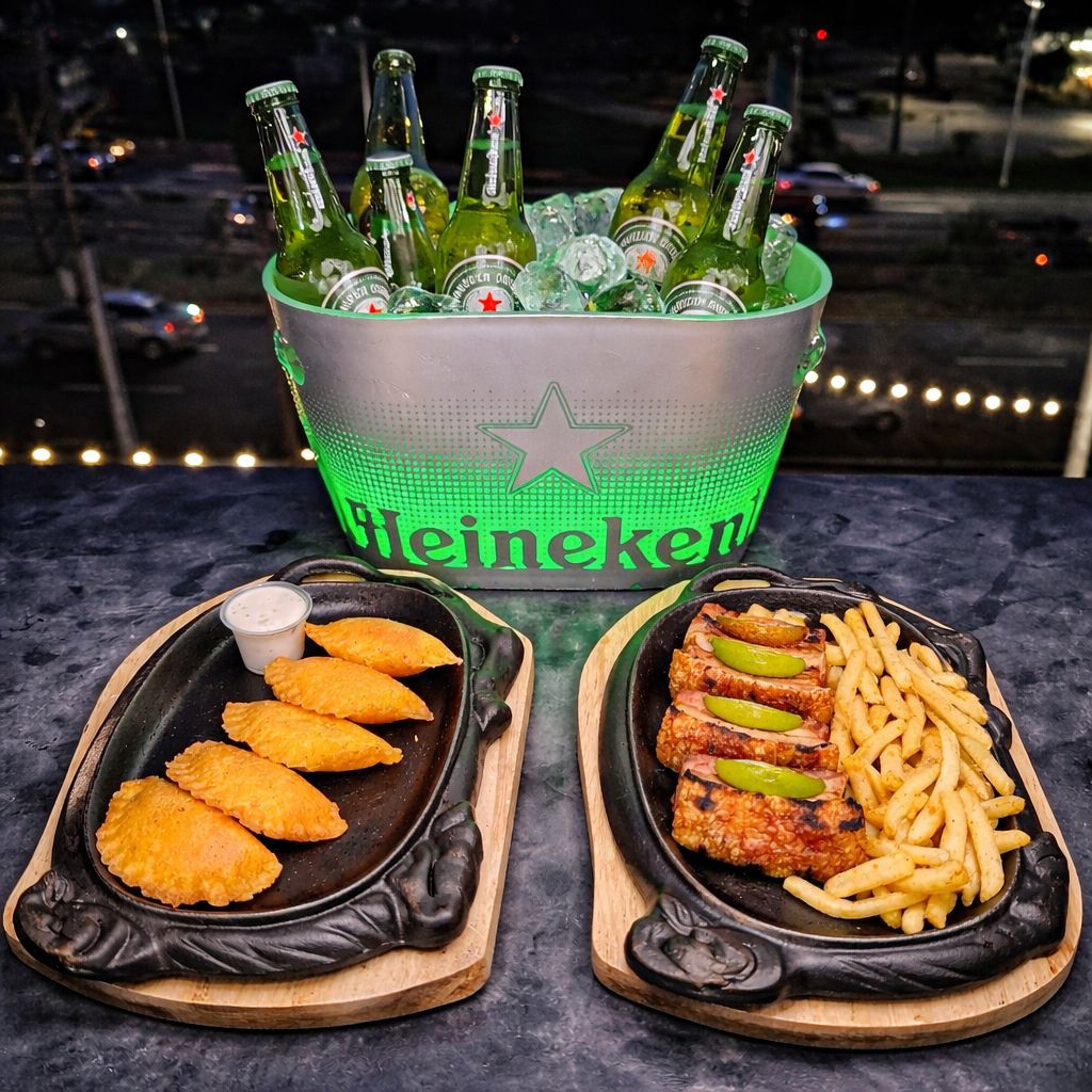 Combo con Porkbelly + Empanaditas + Cervezas por solo $25 en Eolian Rooftop Avenida Balboa