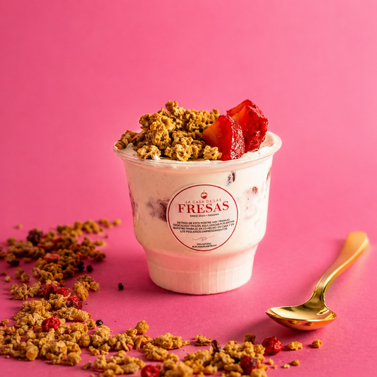 Paga $7.50 y Consume $12 en el Menú Completo + Cupón de $100 Off para servicio de Snack Bar en La Casa de las Fresas