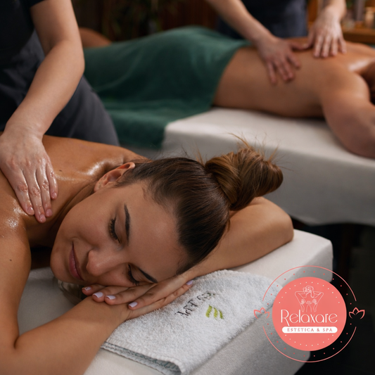 Masaje Relajante Cuerpo Completo + Exfoliación de Espalda y Piernas para 2 personas por 60 minutos por $45 en Relaxare Estética & Spa
