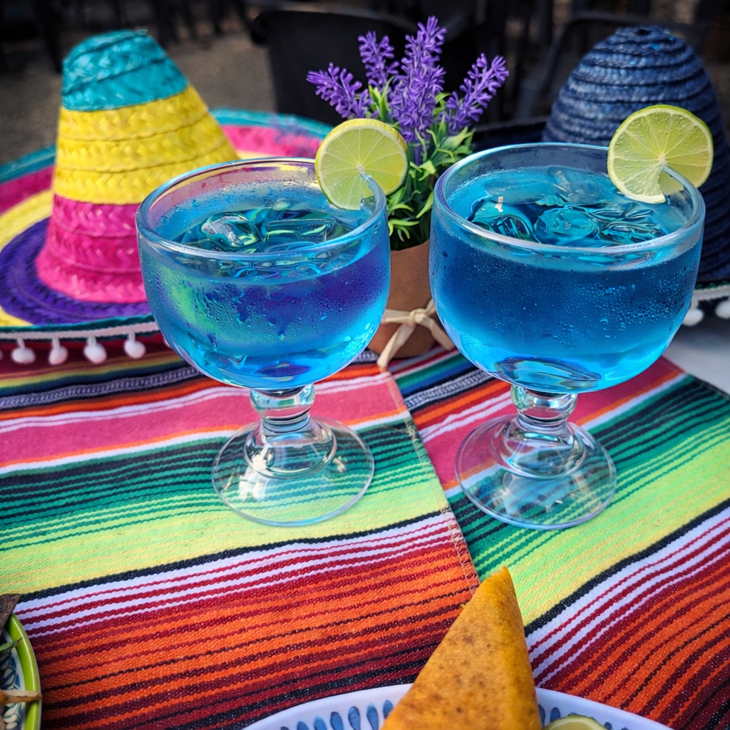 2 Burritos + Chilaquiles de Birria + 2 Elotes + 2 Electric Lemonade por $19 en La Taquerita