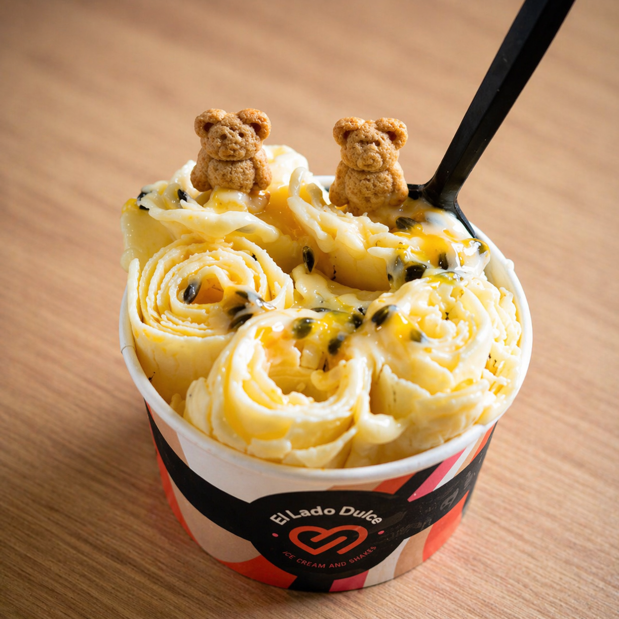 2 Ice Cream Rolls a escoger por solo $6 en El Lado Dulce