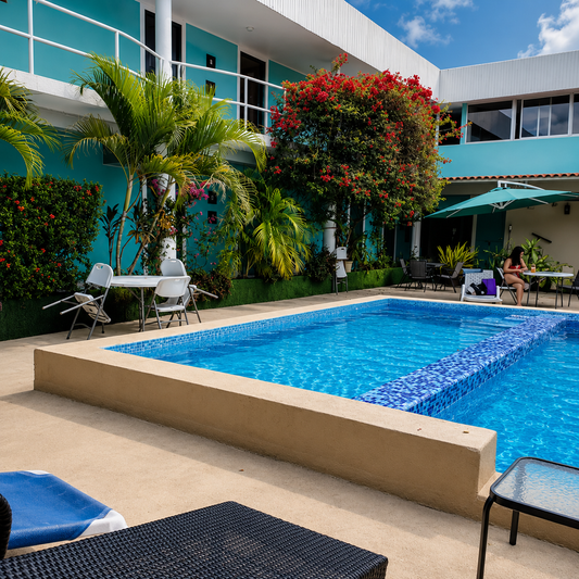 Pasadía para 2 Personas + 2 Almuerzos + 2 Sodas por solo $20 en Hotel Pacific Coast
