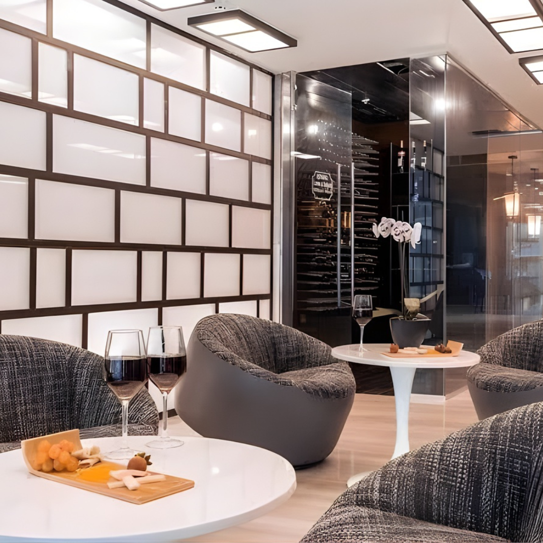 Cena Romántica de 4 Tiempos para 2 Personas por $59.20 en Restaurante TECA by Hotel Exe Oriental: