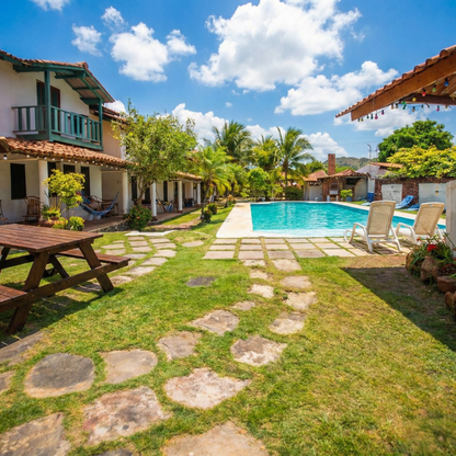 2x1 en Pasadía Familiar de Piscina y Playa por $15 en Bungalow Marvella