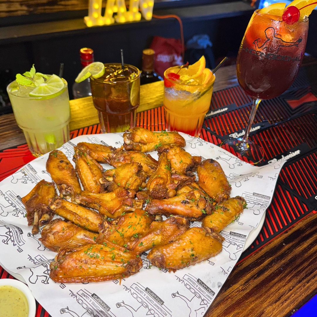 2 Horas de Open Bar + Alitas en El Incondicional desde solo $15 para 2 Personas