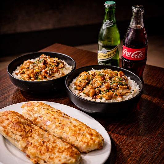2 Bowls Oriental: Pollo Coreano + Arroz Jazmín + Entrada + 2 Bebidas por solo $12 en Alitas Salvajes Pub