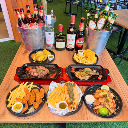 Paga $20 y Consume $40 en el Menú de Comida y Bebidas en De la Granja Steak House