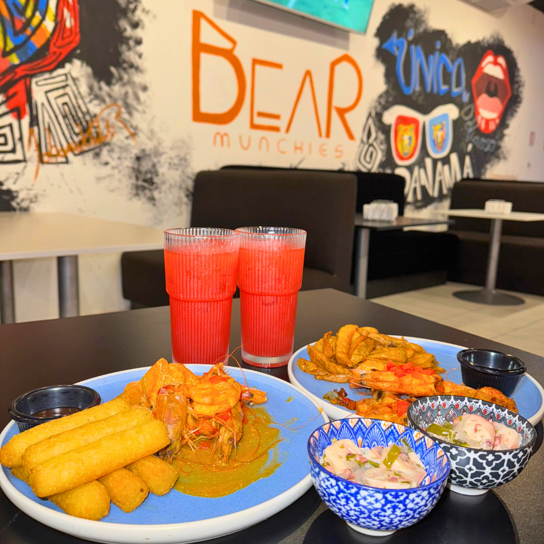 2 Platos de Camarones + 2 Ceviches de Pescado + 2 Limonadas de la Casa por $15 en Bear Munchies
