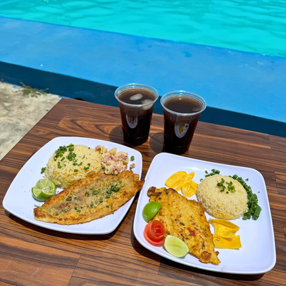 Pasadía con Piscina para 2 Adultos y 1 niño + 2 Almuerzos del día + 2 Bebidas por $20 en Marvella Club Gorgona