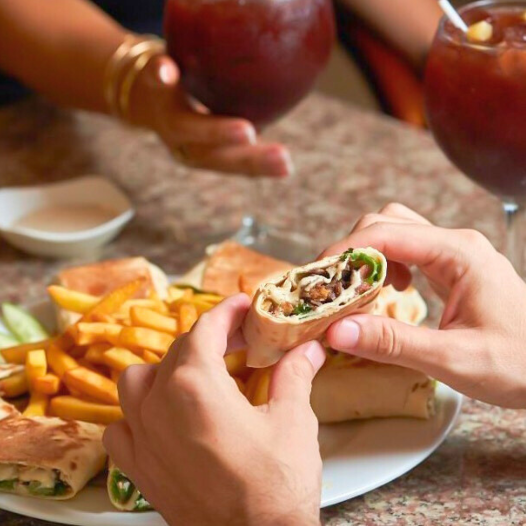 Mixto Libanés + 2 Sangrías para 2 Personas por $14 en Beirut de Amador