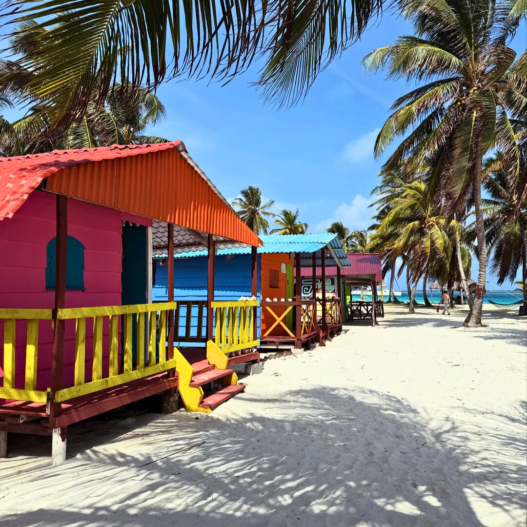 Tour de Islas en San Blas + Almuerzo con Bebida + Snorkel por solo $36 con San Blas Trips