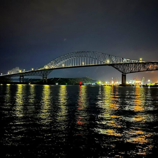 Disfruta una noche mágica en la bahía desde solo $30 con Tour Bahía Panamá