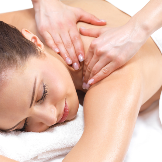 Paquete Exclusivo: Hydrofacial + Masaje Relajante por solo $30 en Spa Piel de Oro