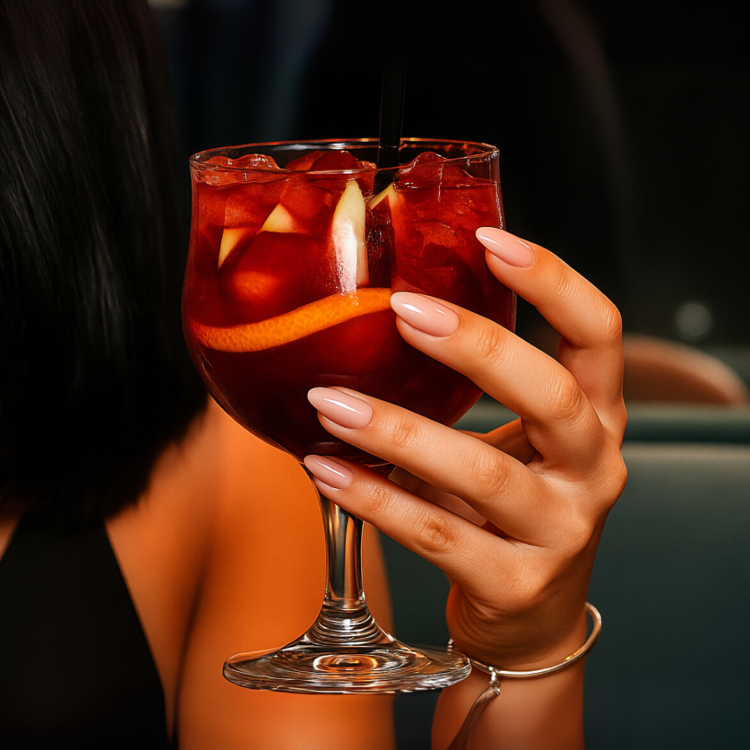 Open Cócteles por 2 Horas para 2 Personas por $10 en Jungle Restaurant