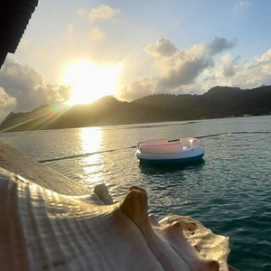 Pasadía de Playa + Almuerzo con Bebida + Traslado de Lancha por $28 en el Hotel Cocotal Isla Grande