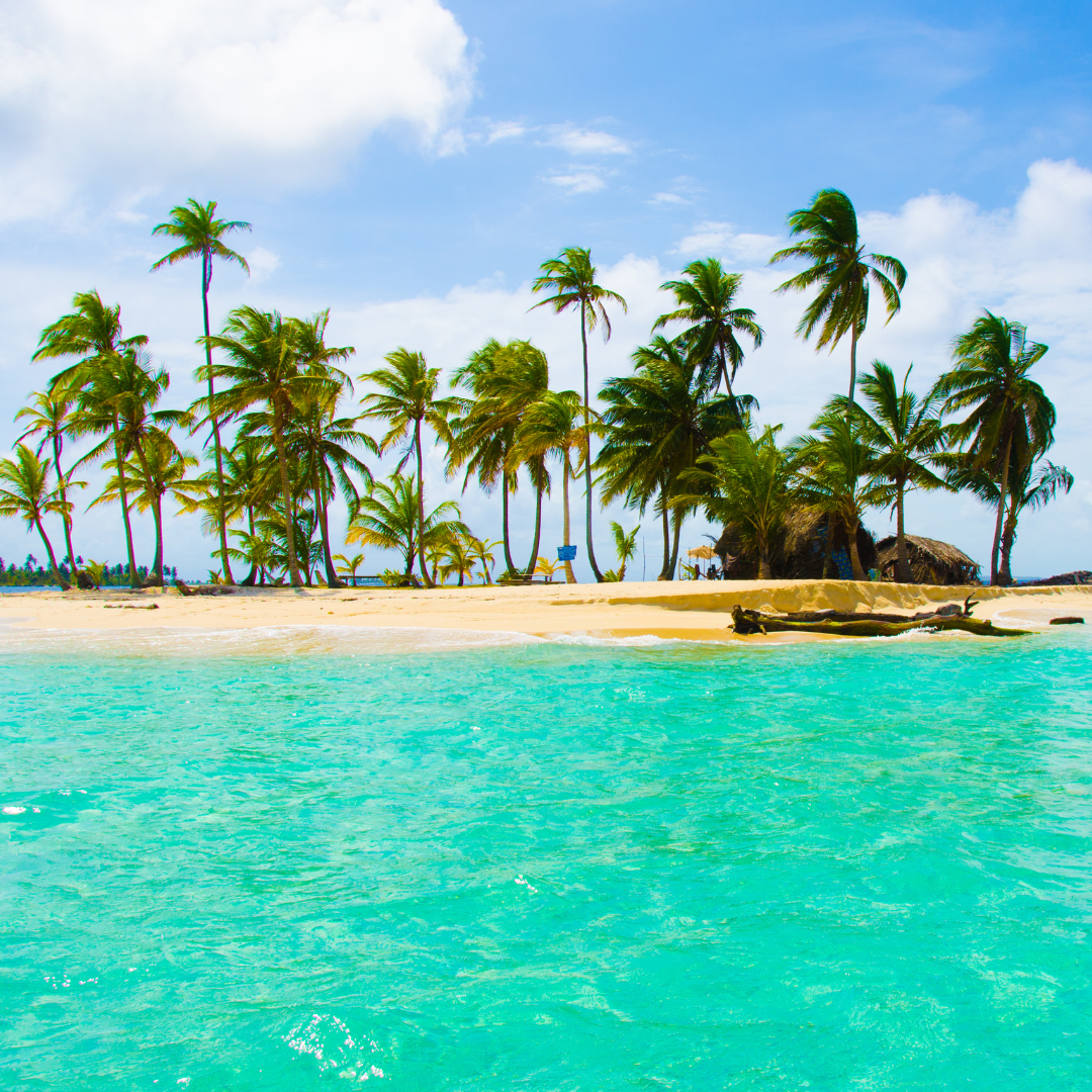 Tour de Islas en San Blas + Almuerzo con Bebida + Uso de Kayak por $35 con San Blas Trips