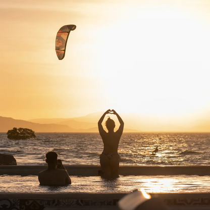 Pasadía en Playa con Piscina + Almuerzo + Uso de Paddleboard por $29 en Solé Beach Club