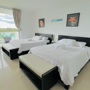 Estadía de 1 o 2 Noches en Playa Blanca Town Center Suites para hasta 4 Personas desde $99 en Beach Houses