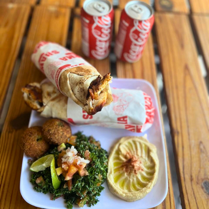2 Shawarmas de Pollo + Hummus + 2 Falafel + Tabulé + 2 Sodas o Cervezas por $15 en Shawarma Damasco