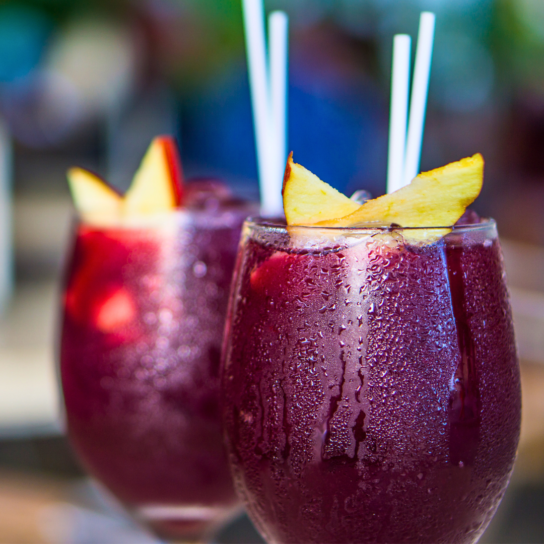 ¡Barco de 50 Sushis + 2 Jarras de Sangría por solo $40 en Tataki Urbana!