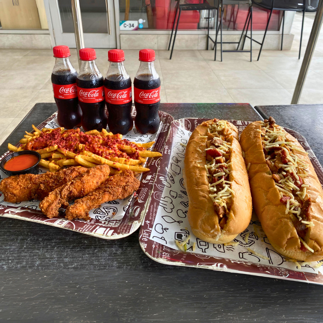 2 Pepitos Mixtos de 30cm + 4 Tenders de Pollo + Papas con Queso Chilli y Bacon + 4 Sodas por $15 en Don Pepito Tasty