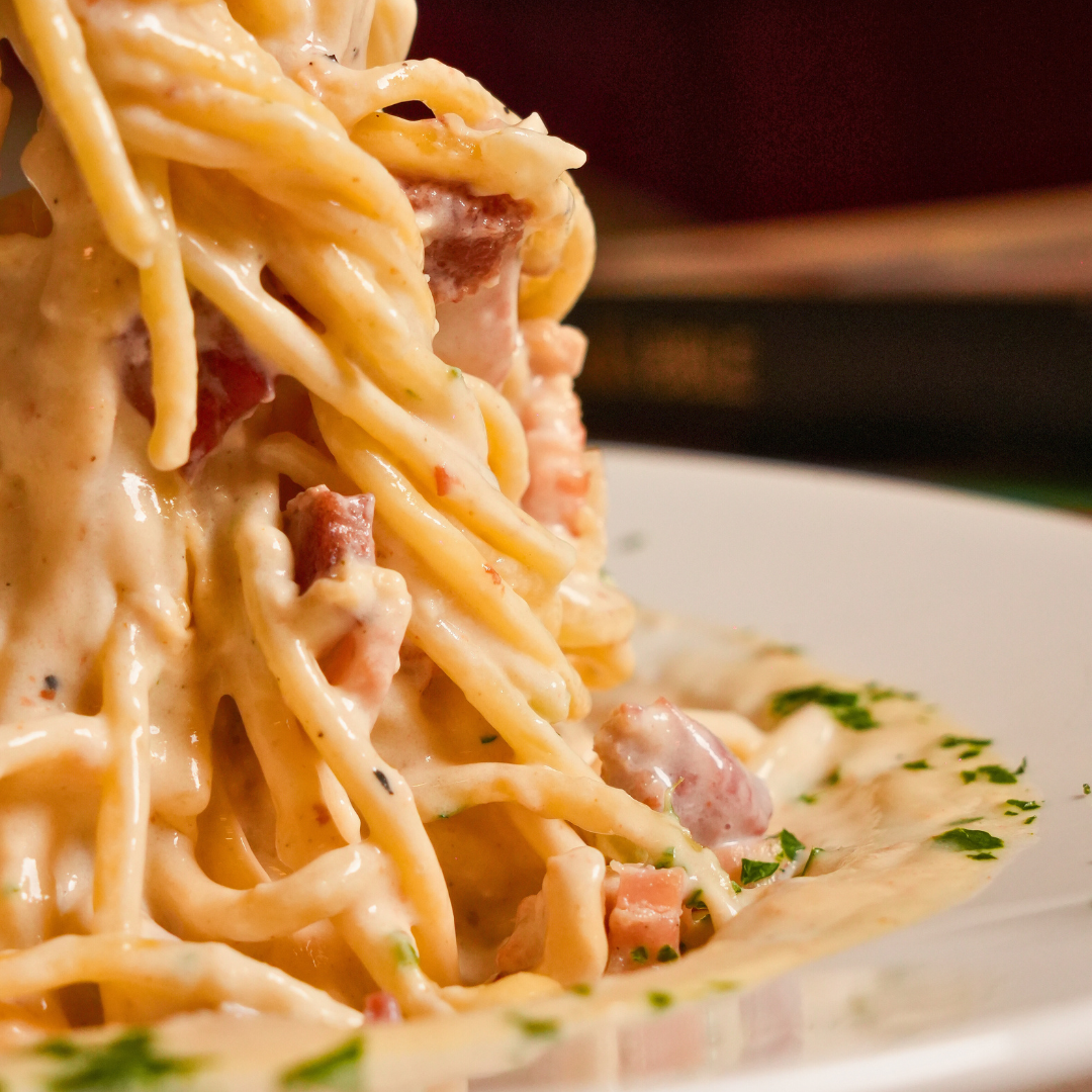 2 Pastas o 2 Lasagnas + Pan con Ajo + 2 Bebidas por solo $13 en Nonnos Pizza