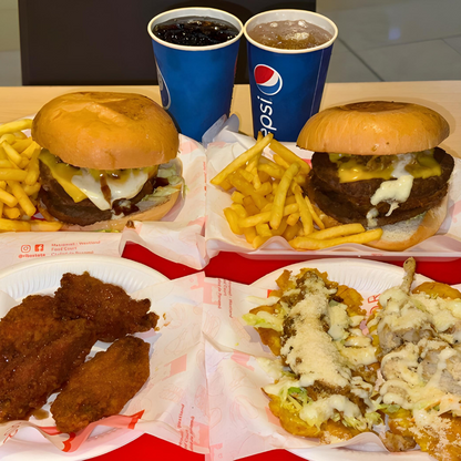 2 Hamburguesas State Burger SP Doble Carne  + 4 Patacones Rellenos o 4 Wings + 2 Sodas por $20 en RIBS State