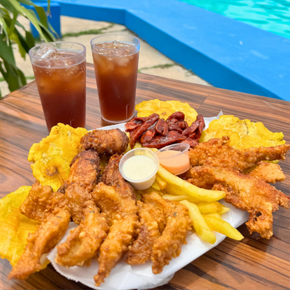 Pasadía para 2 personas + Picada Mixta + 2 Bebidas Refill de Té frío por $15 en Marvella Club Gorgona