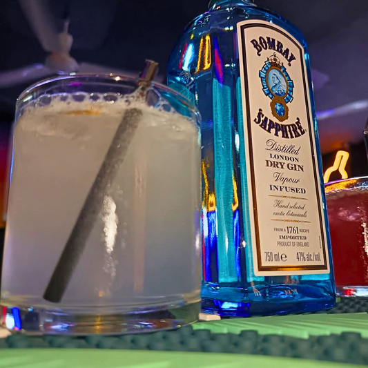 Open Cocktails para 2 Personas por $10 en Drink Stop