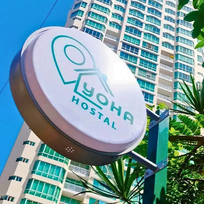 Pasadía con Piscina para 2 personas + Cubetazo Nacional por $20 en Yoha Hostal