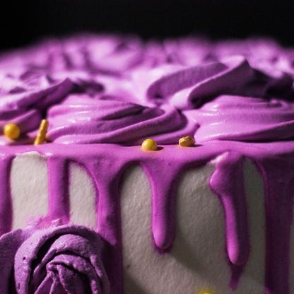 Pastel Personalizado + Cupcakes o Galletas GRATIS y Delivery Incluido desde $25 en Dulces Kay