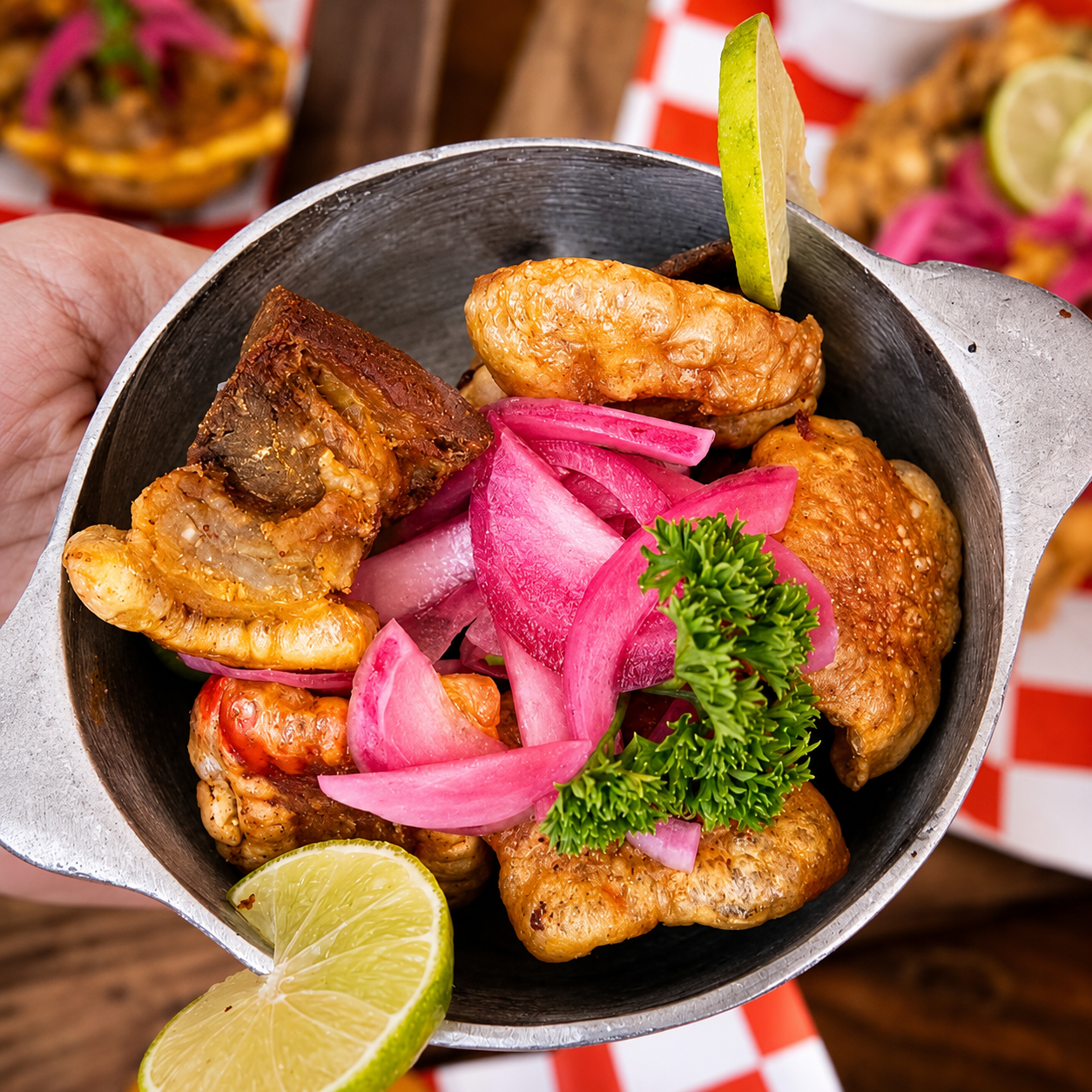 Paga $15 y Consume $25 en Comidas y Bebidas en Patria Panamá