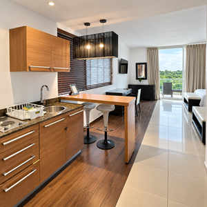 Estadía de 1 o 2 Noches en Playa Blanca Town Center Suites para hasta 4 Personas desde $99 en Beach Houses