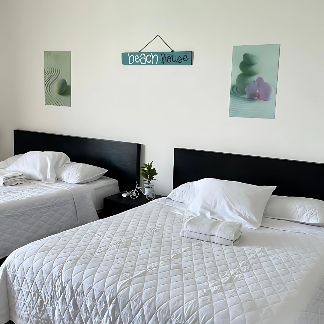 Estadía en Playa Blanca Town Center Suites para hasta 4 personas desde $89