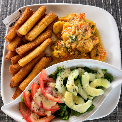 2 Platos a Elegir + Guarnición + Ensalada por solo $10 para 2 personas en Raw and Real