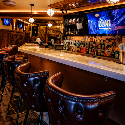Paga $20 y Consume $40 en Comidas y Bebidas en Diva Sport Bar